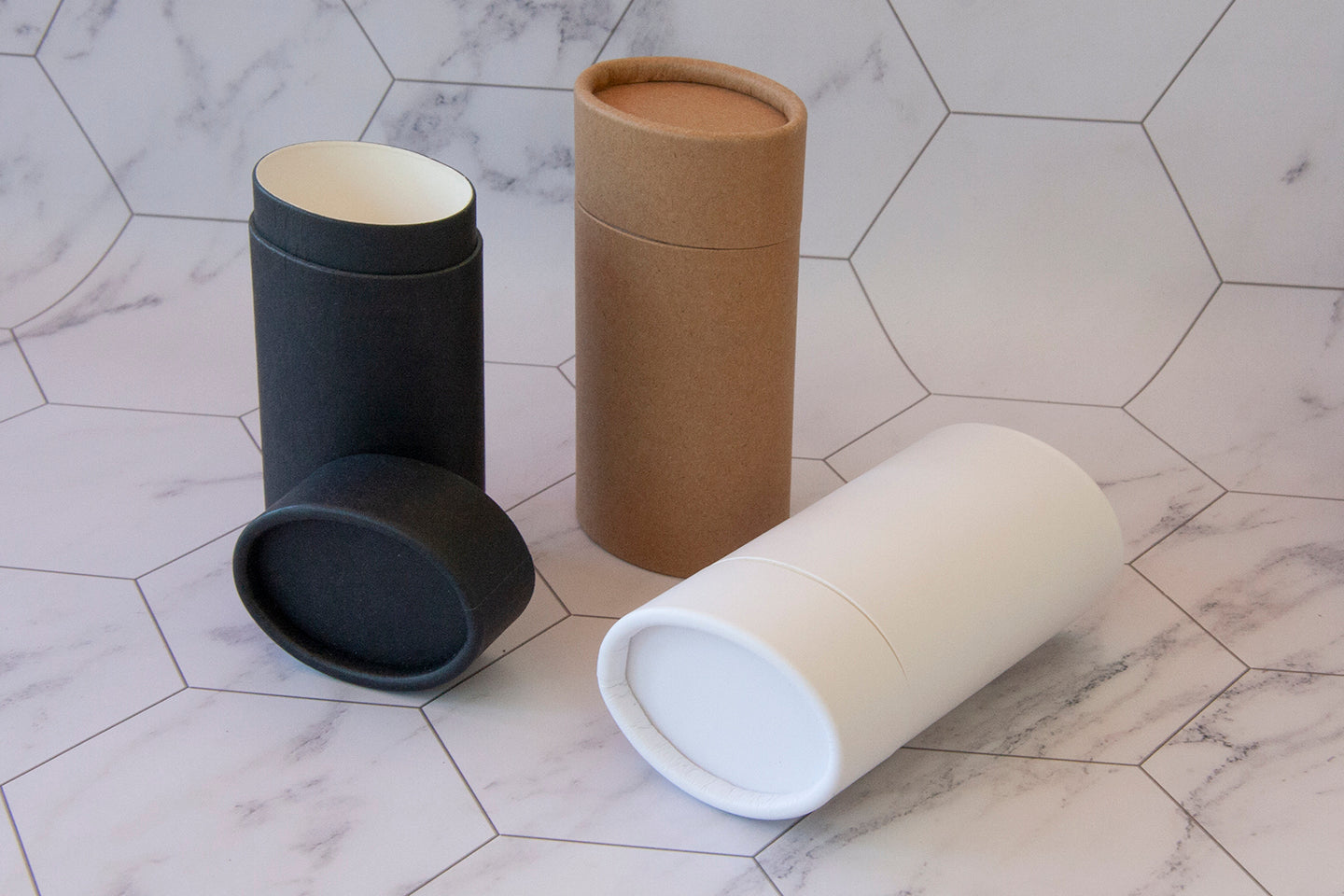 2.5 ounce / 70 g Oval Push-up Cosmetic Container