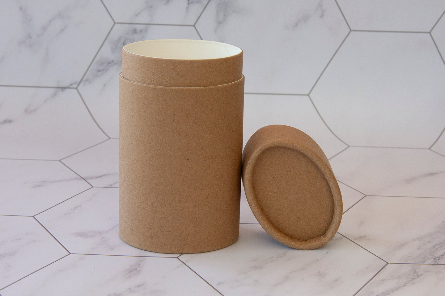 2.5 ounce / 70 g Oval Push-up Cosmetic Container