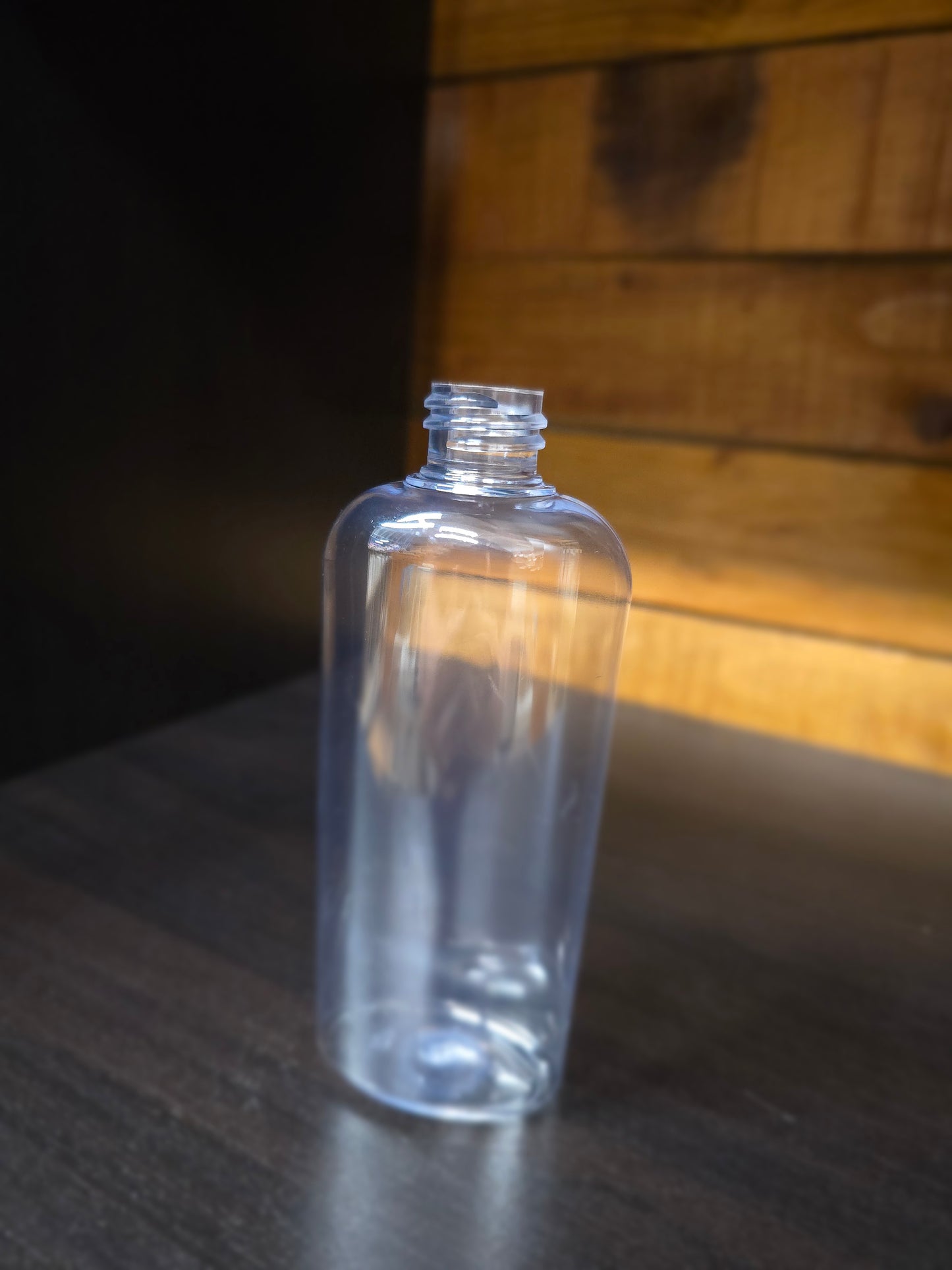 Botella Cosmo Oval Transparente 4 oz con Tapa | Envase PET para Lociones, Shampoo y Productos Corporales